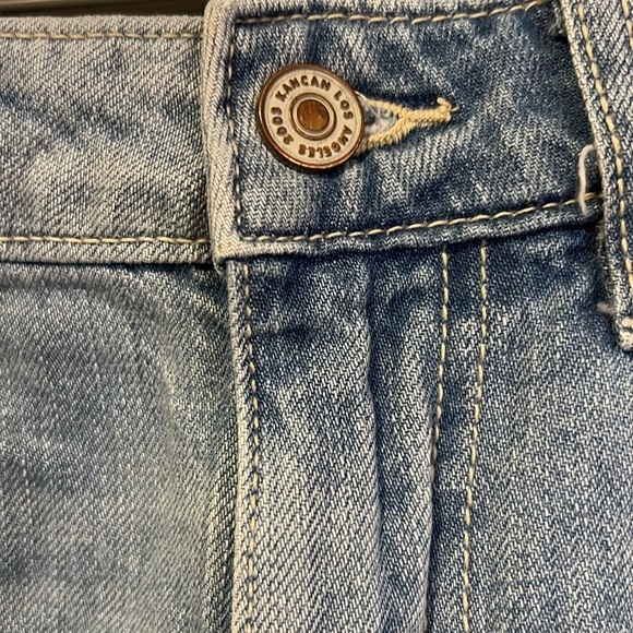 KanCan Ivanna Ultra High Waisted Mom shorts size 26 - Picture 9 of 15